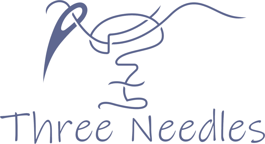 ثلاث ابر للأزياء